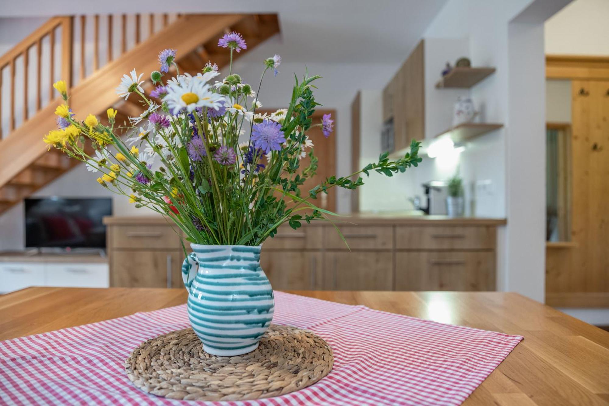 Arlitscherhof Ferienwohnungen Und Chalets Bad Eisenkappel Luaran gambar